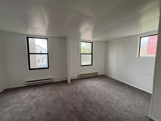 1028 E 5th St in Alton, IL - Building Photo - Building Photo