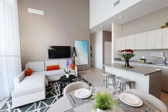 4010 S Ocean Dr, Unit 504 in Hollywood, FL - Building Photo - Building Photo