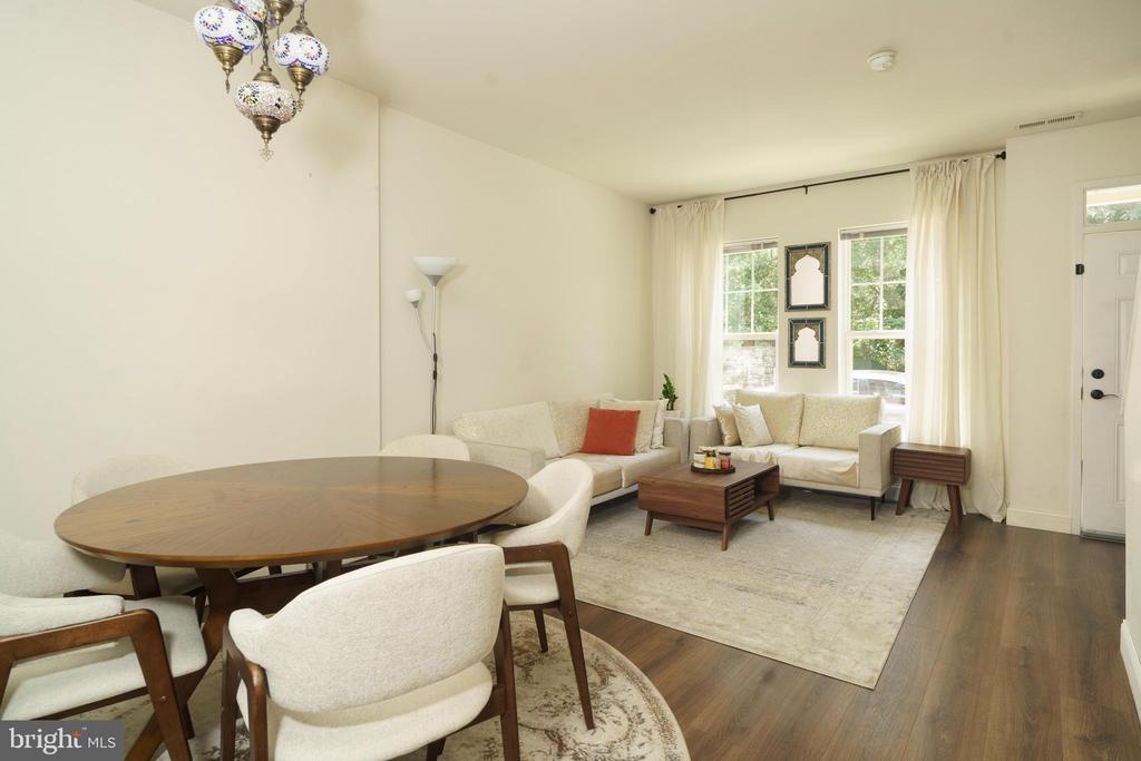 1205 Clymer St in Philadelphia, PA - Building Photo