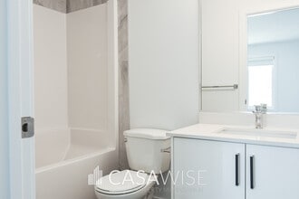 6508g-65175 175 Ave NW in Edmonton, AB - Building Photo - Building Photo