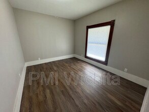 212 Main St in Augusta, KS - Building Photo - Building Photo