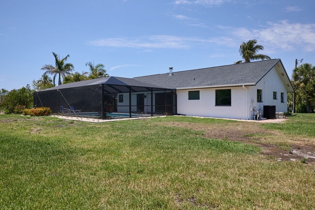 9436 Sage Ct in Sanibel, FL - Building Photo - Building Photo