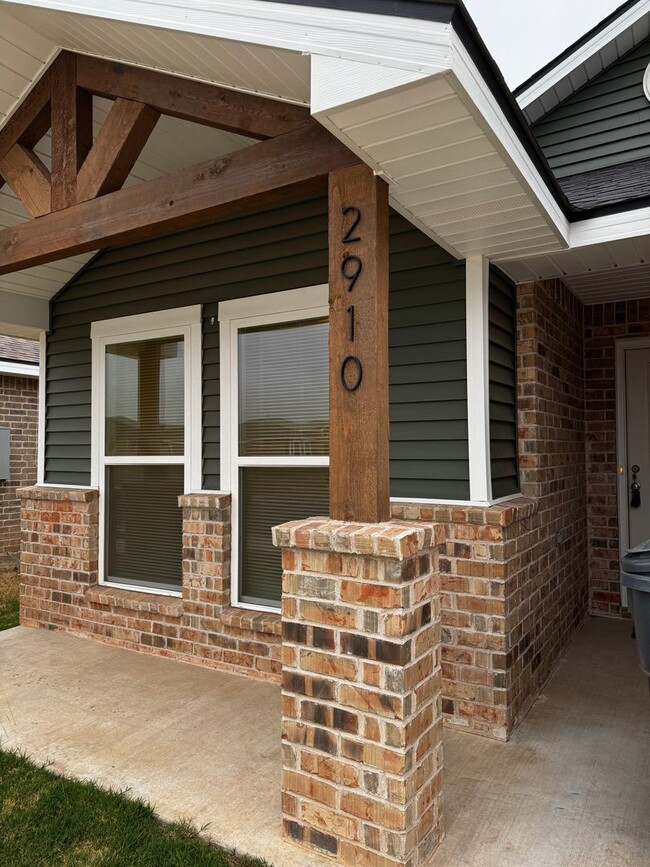 2910 Haystack Wy in Amarillo, TX - Building Photo - Building Photo