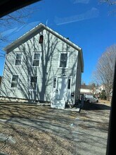 17 Chamberlain Ave in Dalton, MA - Building Photo - Building Photo