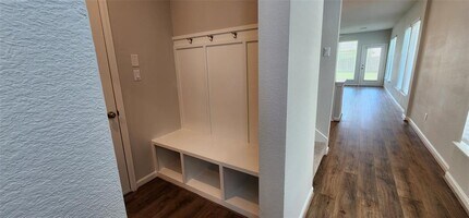 308 Banyon Dr in Liberty Hill, TX - Building Photo - Building Photo