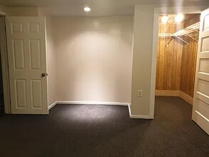 17 Middle St in Clark Mills, NY - Building Photo - Building Photo