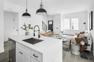 314 Prospect St, Unit 1 in Cambridge, MA - Building Photo