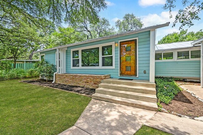 4928 Strass Dr in Austin, TX - Building Photo - Building Photo