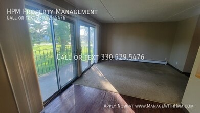 717 E Waterloo Rd in Akron, OH - Building Photo - Building Photo