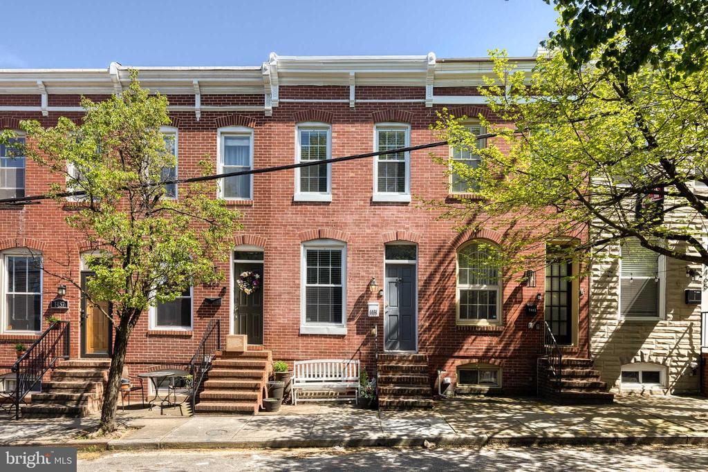 1461 Woodall St in Baltimore, MD - Building Photo