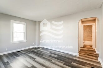 3906 Jewell Ave in Louisville, KY - Foto de edificio - Building Photo