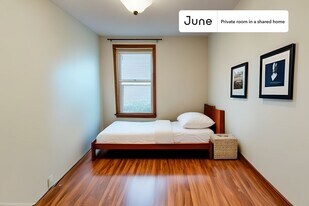 Room in Shared 5 bed/1 bath home, Unit B in Boston, MA - Building Photo