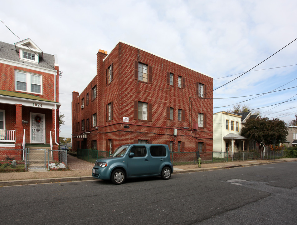 1026 45th St NE in Washington, DC - Building Photo