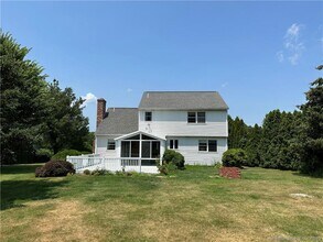 59 Fairhaven Rd in East Lyme, CT - Building Photo - Building Photo