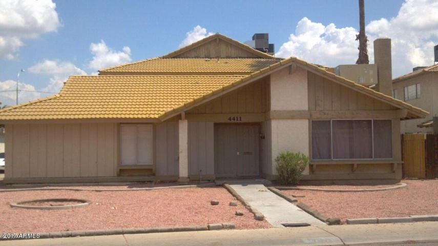 4411 N 53rd Ln in Phoenix, AZ - Foto de edificio