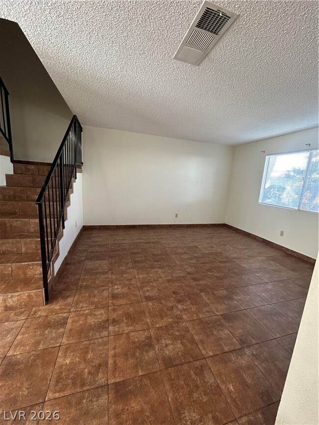 6750 Del Rey Ave in Las Vegas, NV - Building Photo - Building Photo