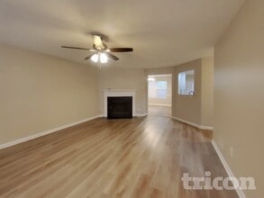 2492 Feathertree Ln in Lawrenceville, GA - Building Photo - Building Photo