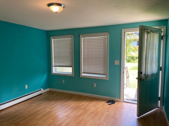 71 Hickok St in Winooski, VT - Building Photo - Building Photo