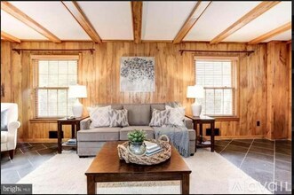 7110 Ayers Meadow Ln in Springfield, VA - Building Photo - Building Photo