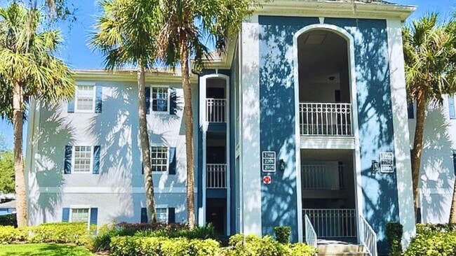 2208 Clubside Dr in Longwood, FL - Building Photo - Building Photo