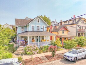 83 Broadway in Ocean Grove, NJ - Building Photo - Building Photo
