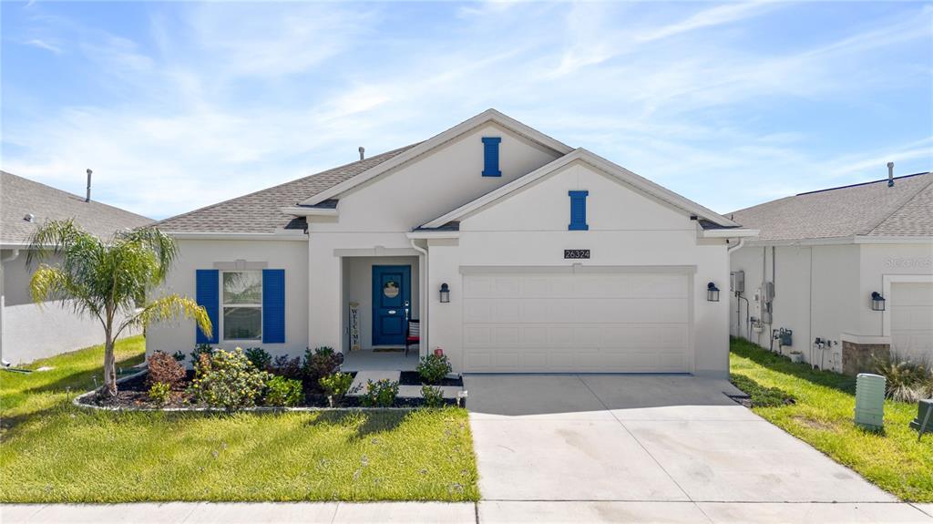 26324 Feathergrass Cir in Leesburg, FL - Foto de edificio