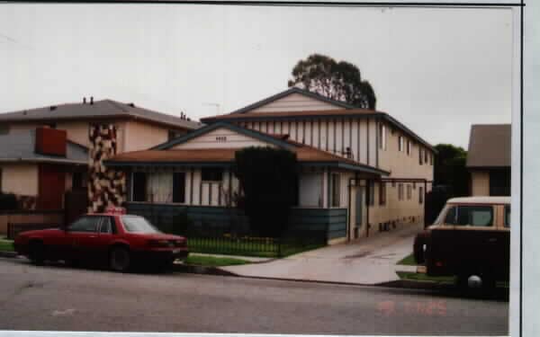 4078 W 142nd St in Hawthorne, CA - Foto de edificio - Building Photo