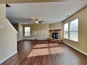 14182 Calming Waters in Fishers, IN - Building Photo - Building Photo