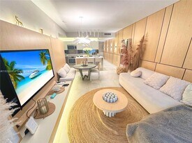 1010 SW 2nd Ave in Miami, FL - Building Photo