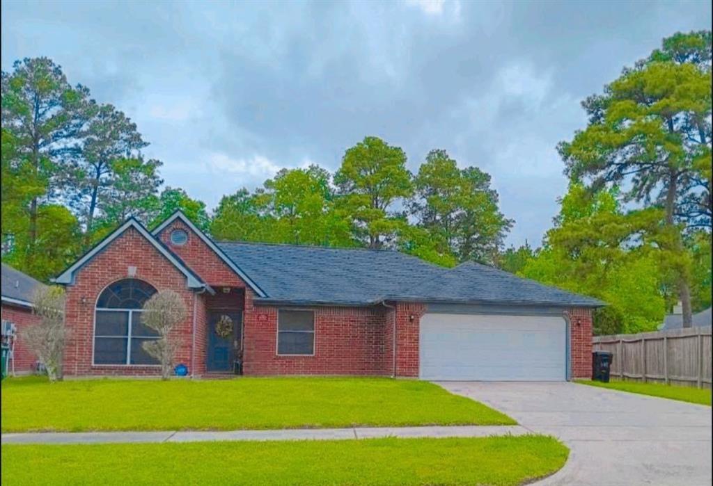 6107 Springhaven Dr in Humble, TX - Building Photo