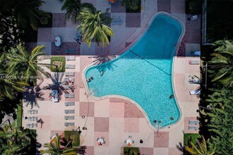 19380 Collins Ave, Unit 1402 in Sunny Isles Beach, FL - Building Photo - Building Photo
