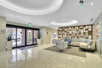 2697 N Ocean Blvd in Boca Raton, FL - Building Photo - Building Photo