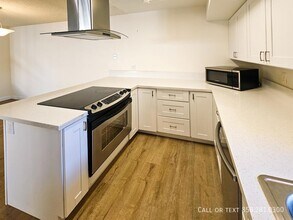 3911 Camino Lindo in San Diego, CA - Building Photo - Building Photo