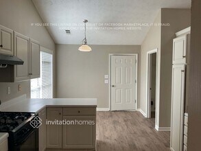 805 Avalon Forest Dr NW in Lawrenceville, GA - Foto de edificio - Building Photo