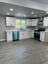 38016 Vallejo St in Fremont, CA - Building Photo - Building Photo