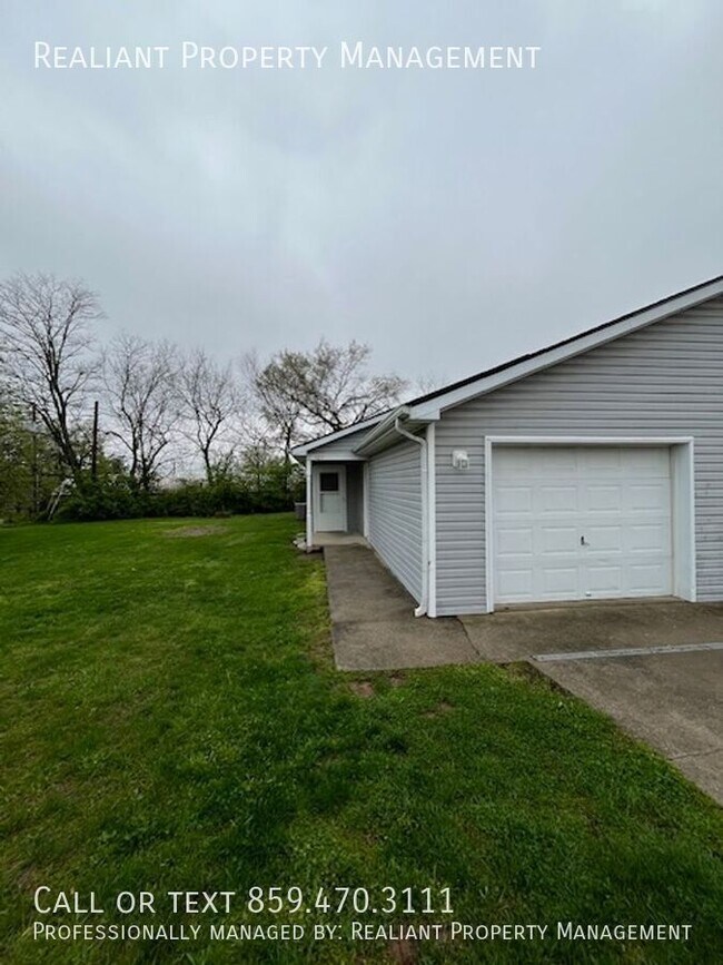 property at 101 Maple Leaf Ln