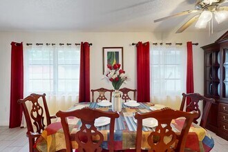 4013 Audubon Dr in Largo, FL - Building Photo - Building Photo