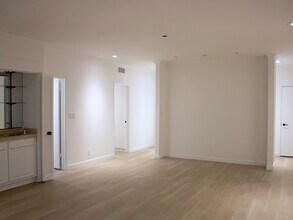 1520 Camden Ave in Los Angeles, CA - Building Photo - Building Photo