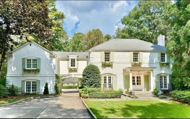 property at 3418 Habersham Rd NW