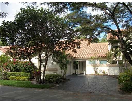 5156 Majorca Club Dr