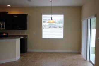 15460 Fort Clatsop Crescent in Winter Garden, FL - Building Photo - Building Photo