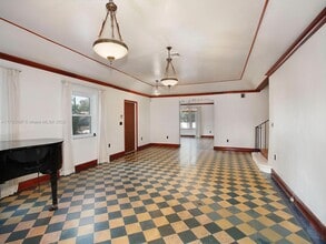 339 NE 96th St in Miami Shores, FL - Building Photo - Building Photo