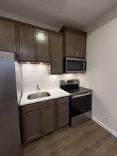 3917 Harvest Hearth Pl in Plant City, FL - Building Photo - Building Photo