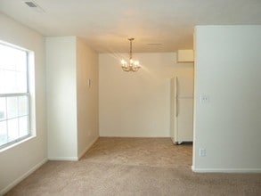 A7915-7945 in Norfolk, VA - Foto de edificio - Interior Photo