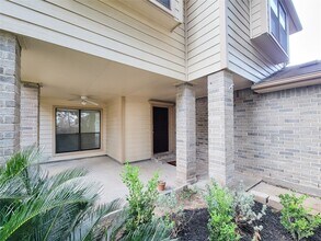 3610 Honey Creek Dr in Sugar Land, TX - Building Photo - Building Photo