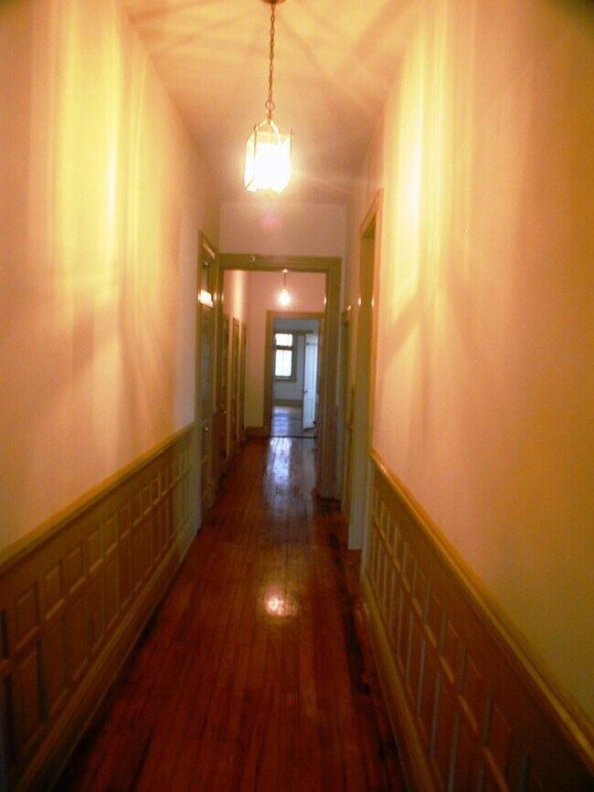 1627 Hanover Ave in Richmond, VA - Building Photo - Building Photo