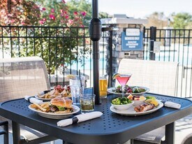 The BLVD at Hays in Lexington, KY - Building Photo