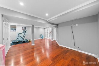 284 Morning Glory Dr in Monroe Township, NJ - Building Photo - Building Photo