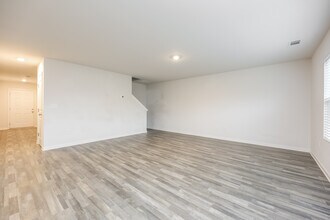 506 Springtime Ln in Inman, SC - Building Photo - Building Photo