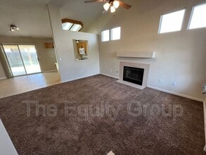 1615 W Median Ave in Porterville, CA - Building Photo - Building Photo
